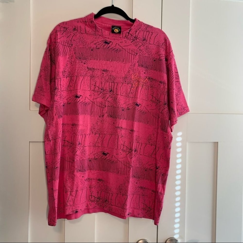 Vintage Y2K Beach Gear Pink T Shirt Size Large